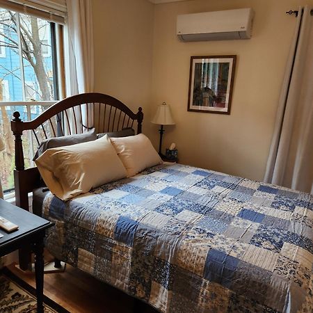 Davis Square Inn Somerville Εξωτερικό φωτογραφία
