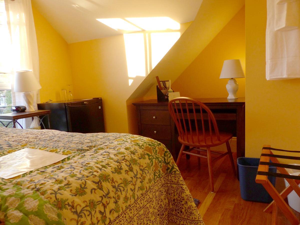 Davis Square Inn Somerville Εξωτερικό φωτογραφία
